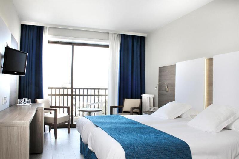 Hotel Bella Mar Кала Ратьяда Экстерьер фото